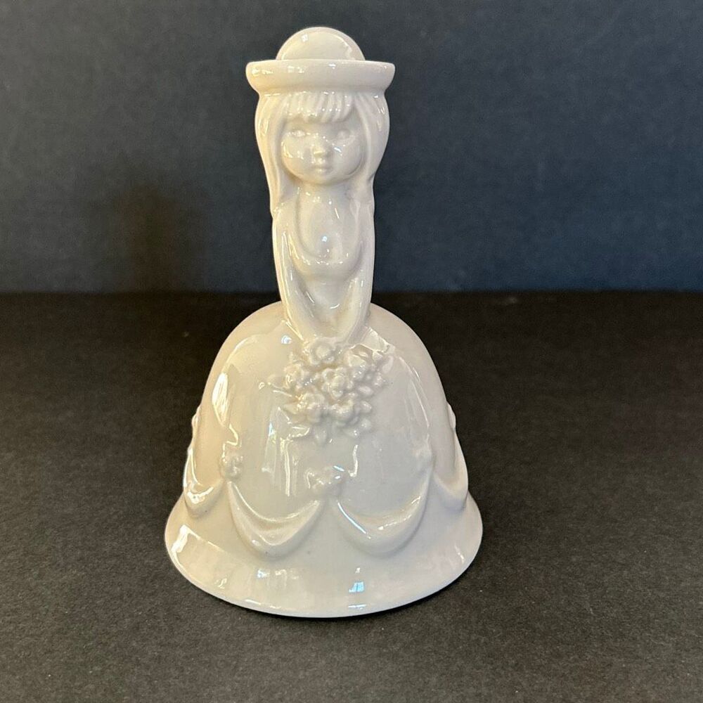 Vtg Goebel Porcelain Bell Figurine Bride Flower Girl West Germany